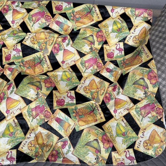 Avon Vinyl Tablecloth Cocktails Tiki Tropical 60 x 84 Umbrella Table - Picture 2 of 8